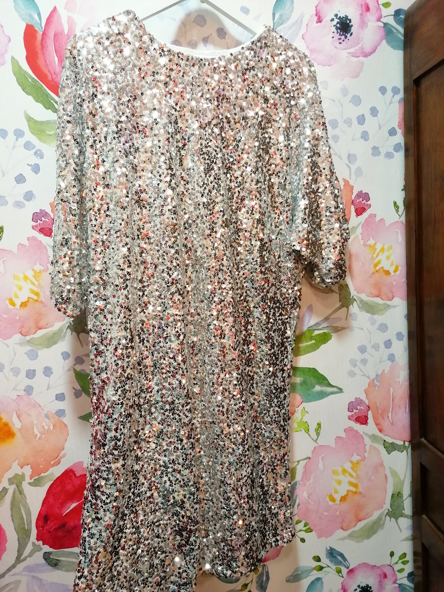 Abito paillettes maniche 3/4 vestibilità ampia BIANCO