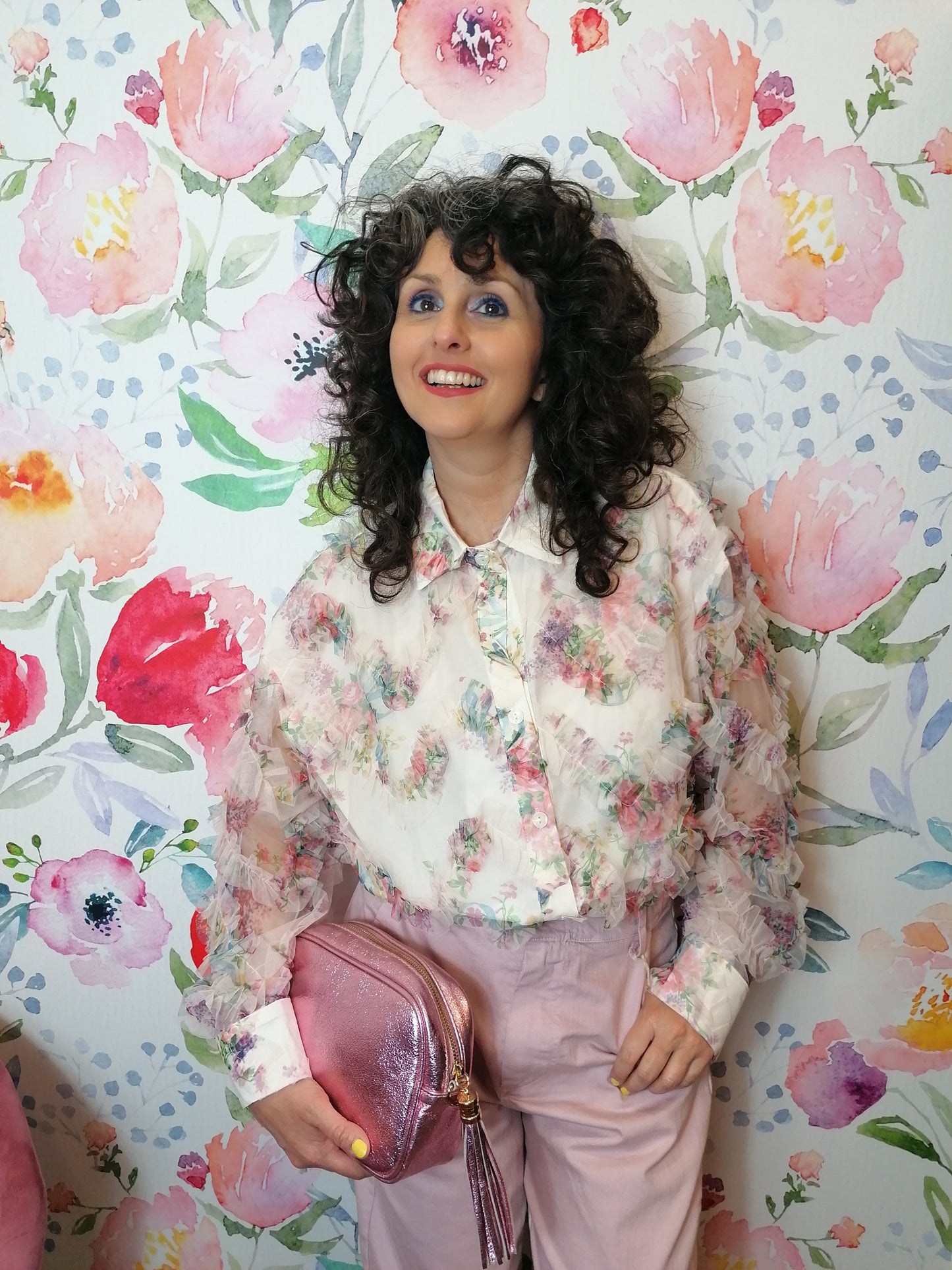 Camicia floreale volant