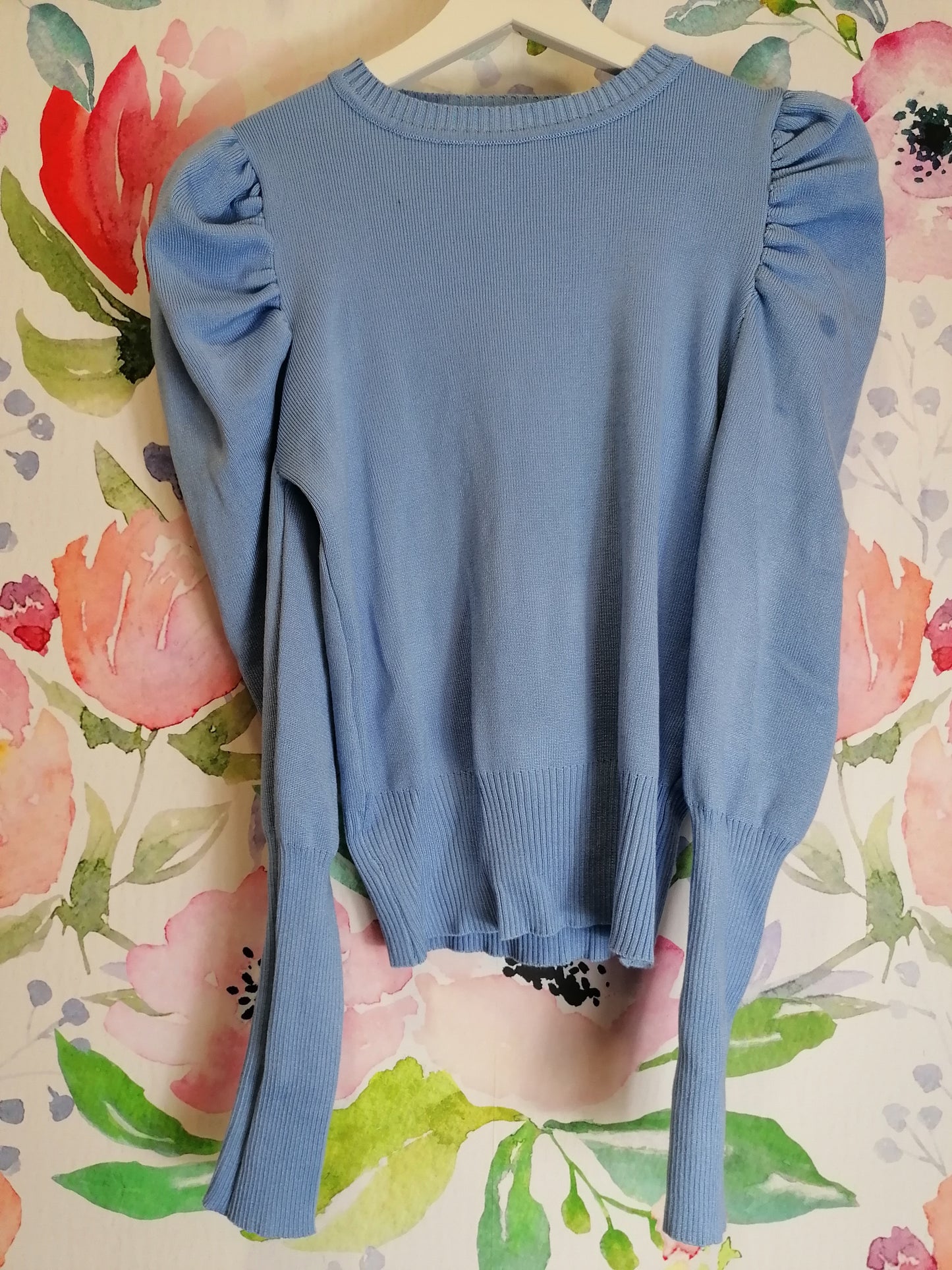 Maglia con maniche a sbuffo - vari colori