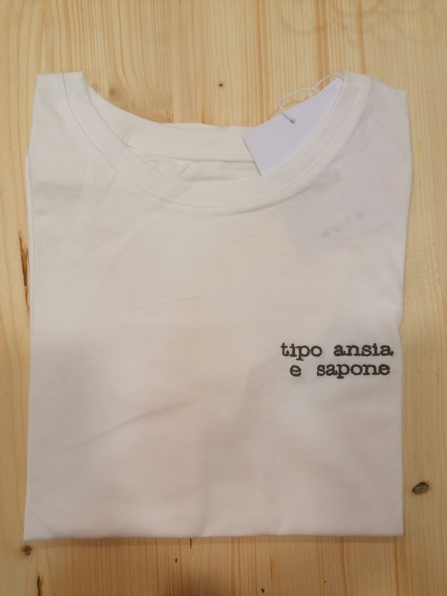 T-shirt "tipo ansia e sapone"