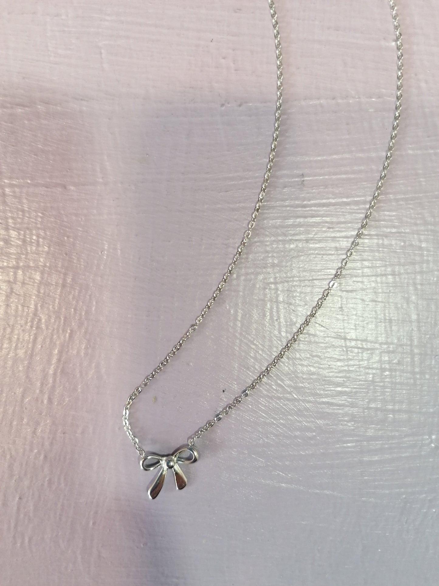 Collana fiocco