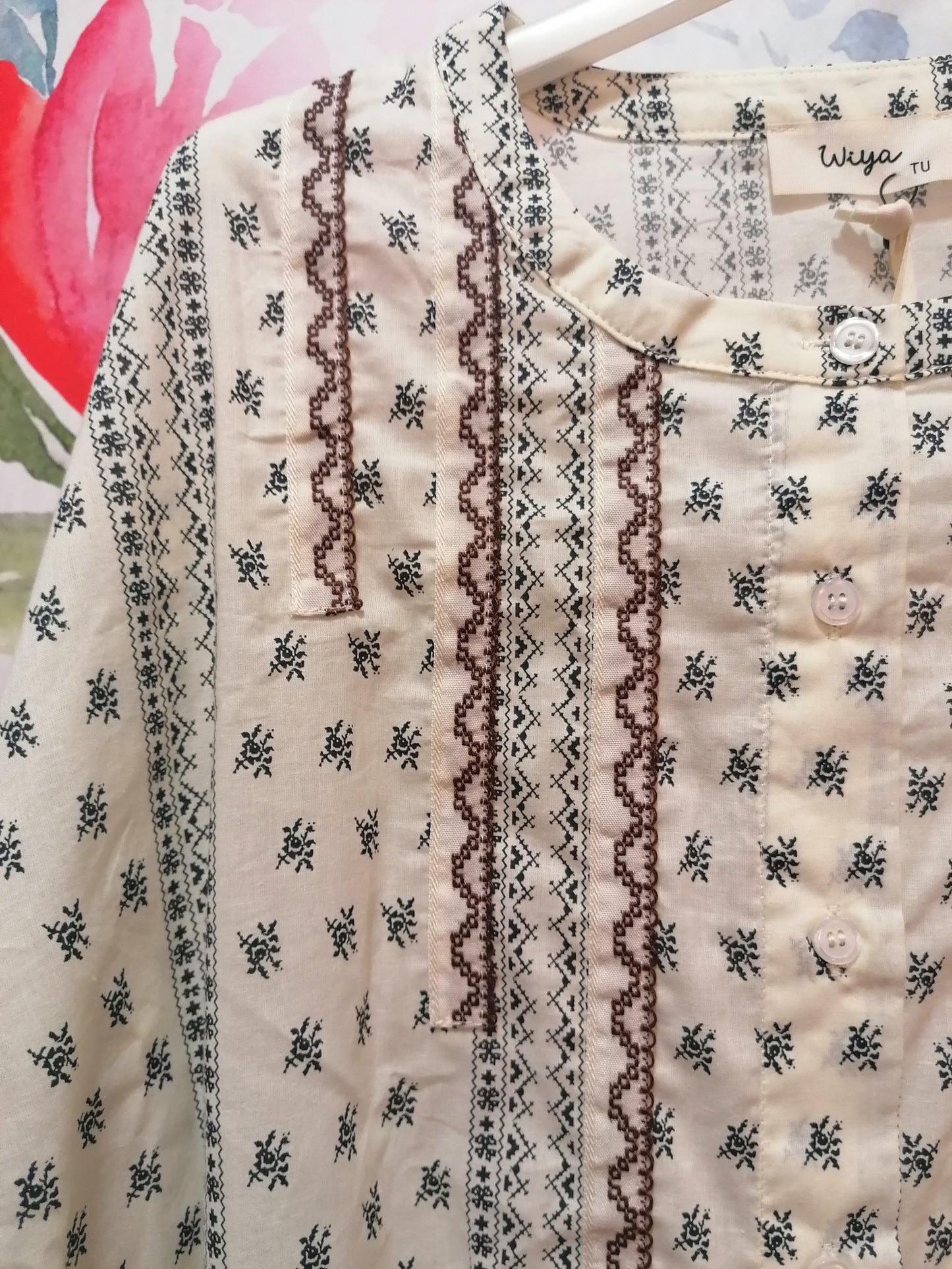 Blusa romantica collo rotondo blu