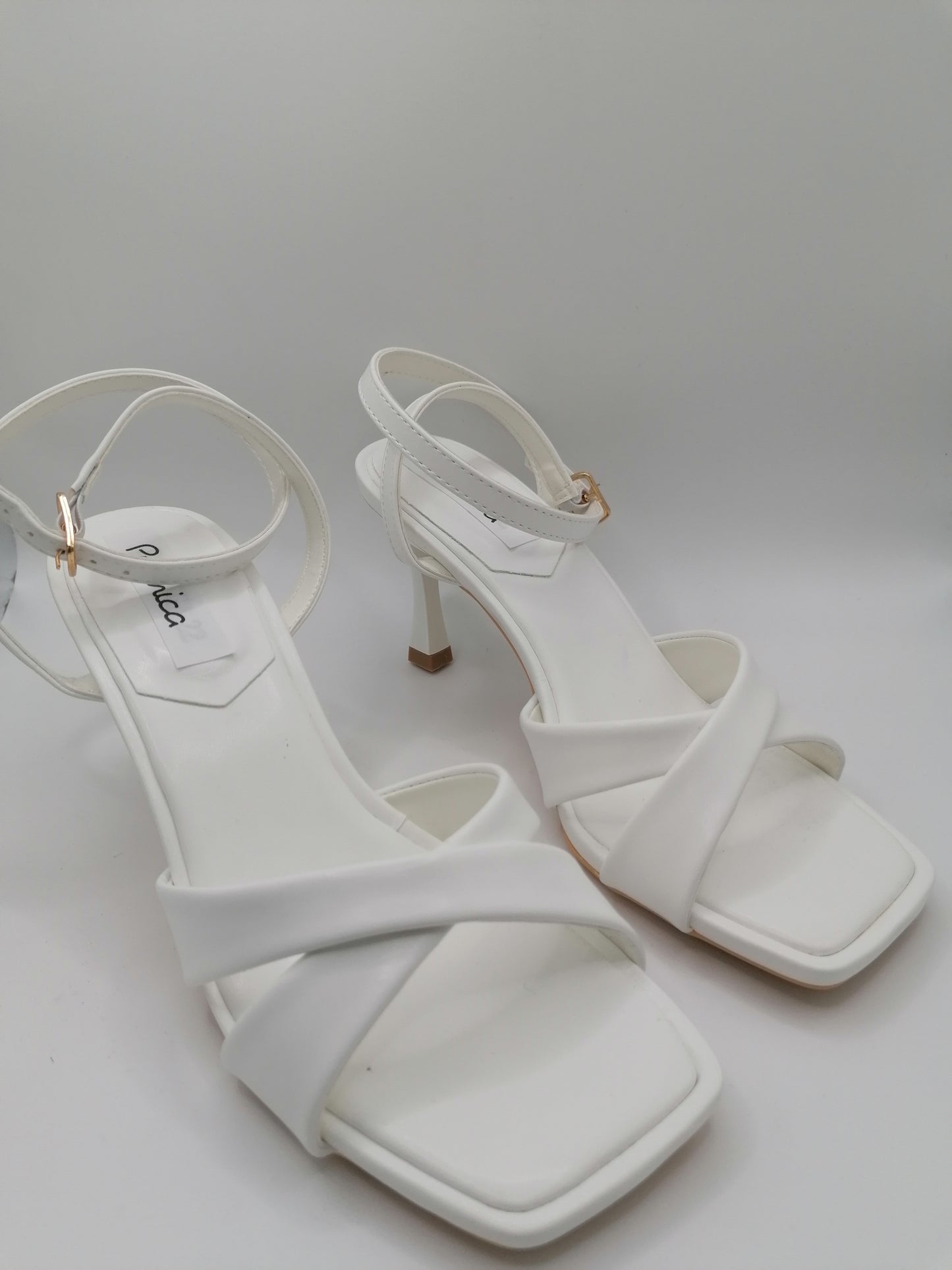 Lucia - bianco