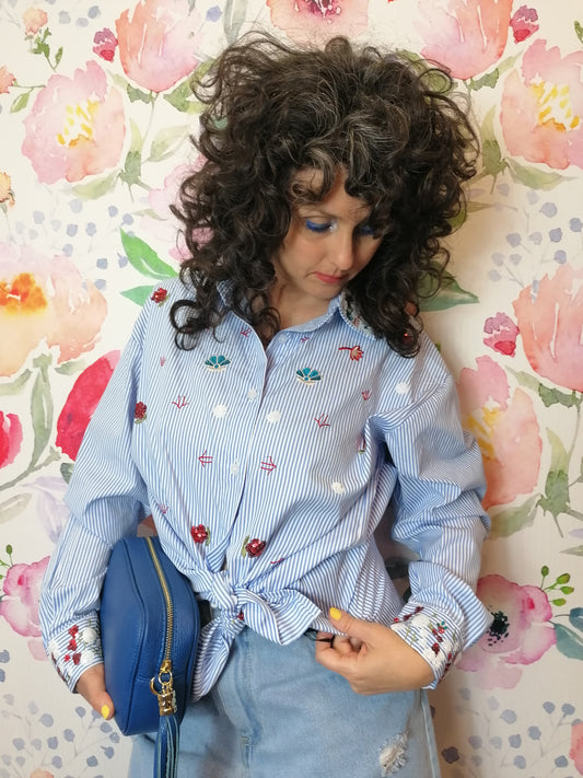 Camicia ricami e perline