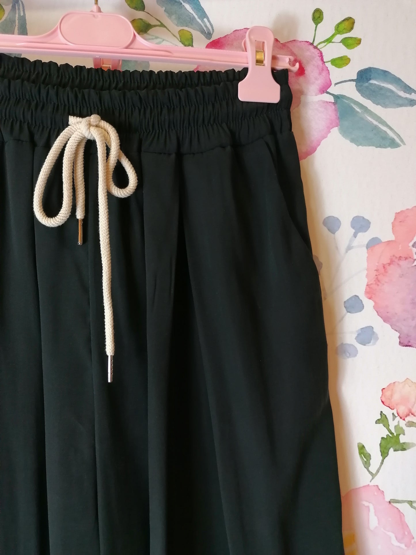 Pantaloni morbidi ampi in viscosa
