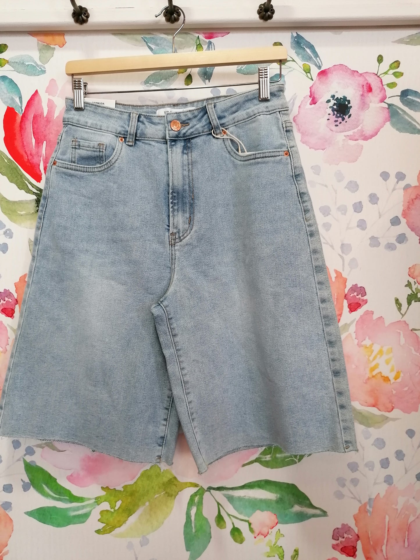 Bermuda denim
