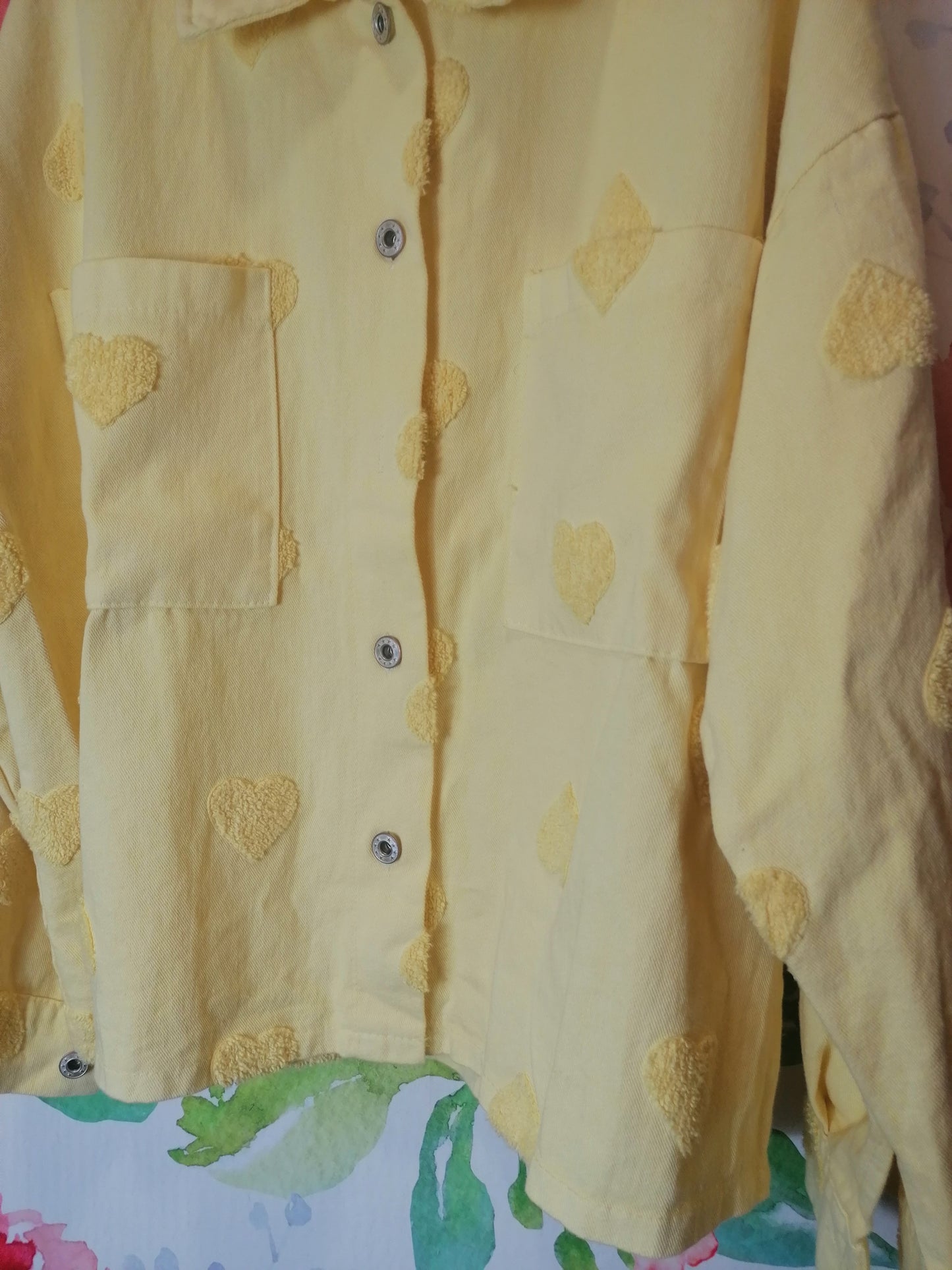 Camicia denim overshirt con cuori in spugna gialla