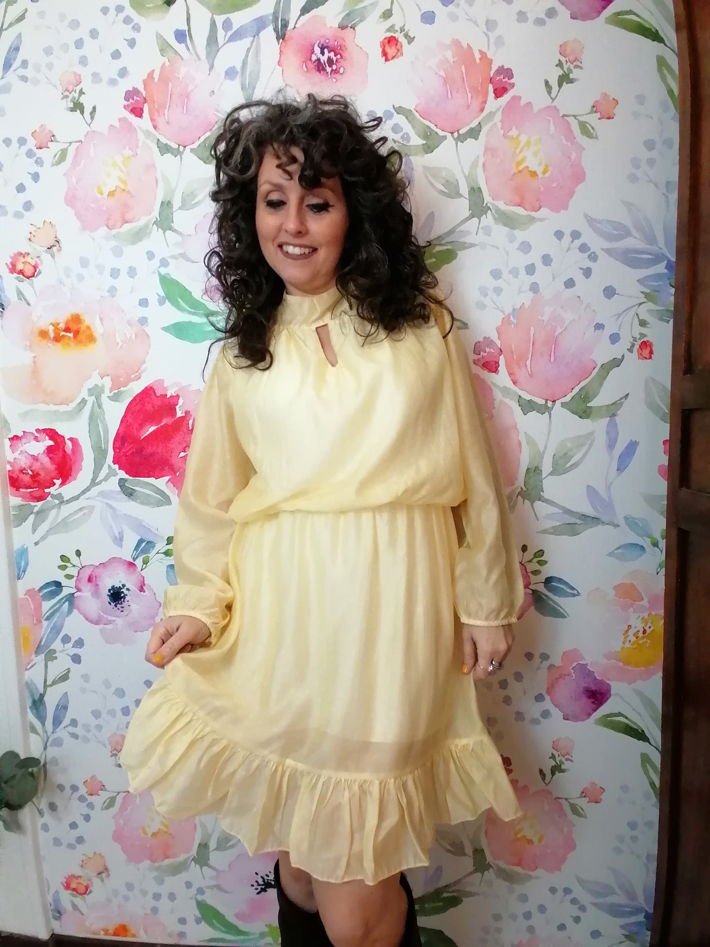 Abito romantico micro pois giallo