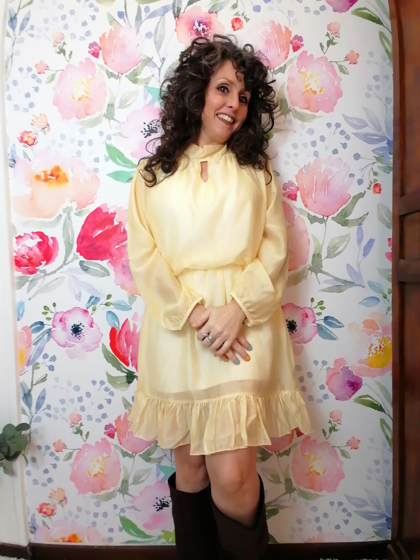 Abito romantico micro pois giallo