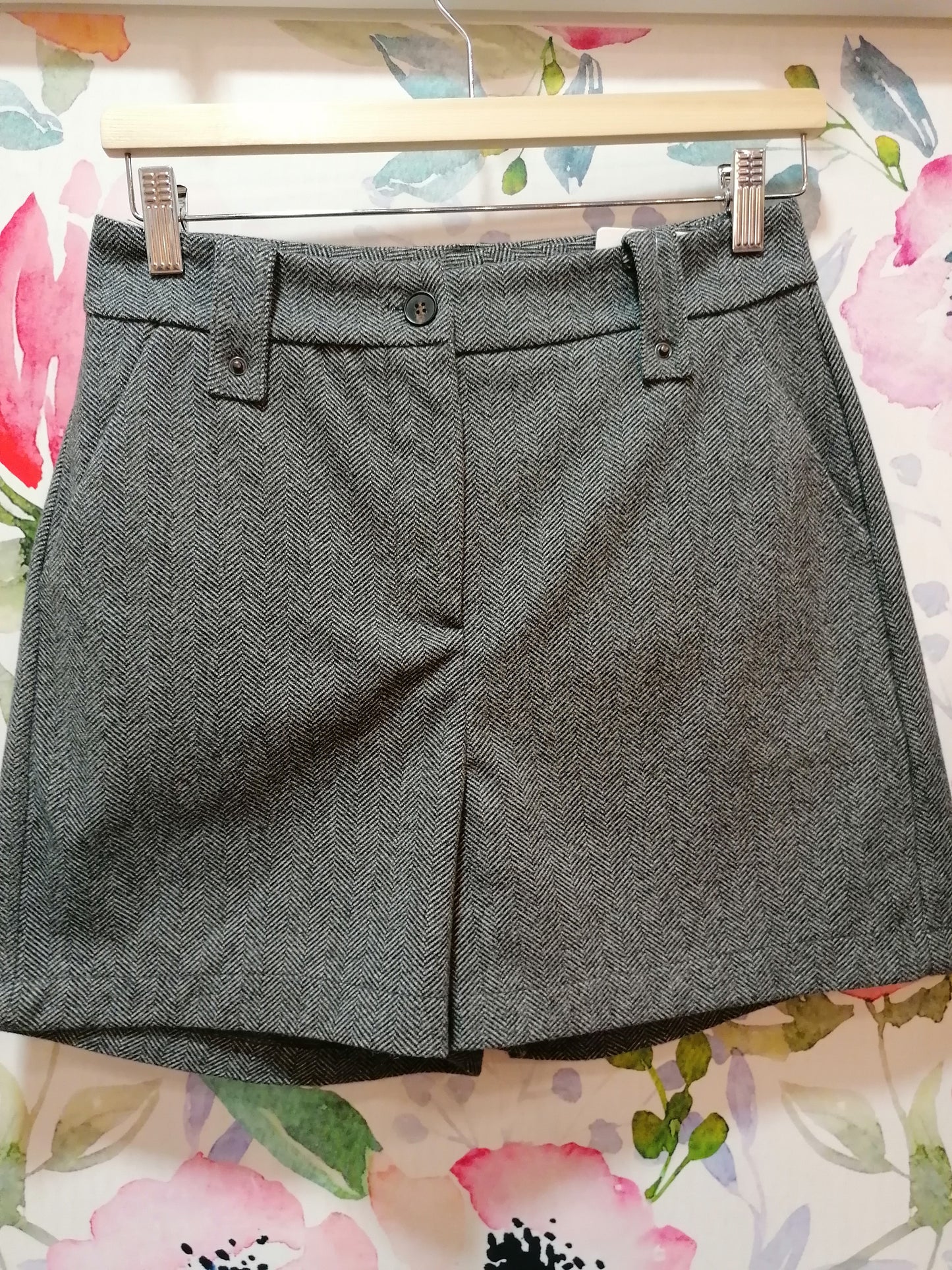 Shorts in tessuto spinato