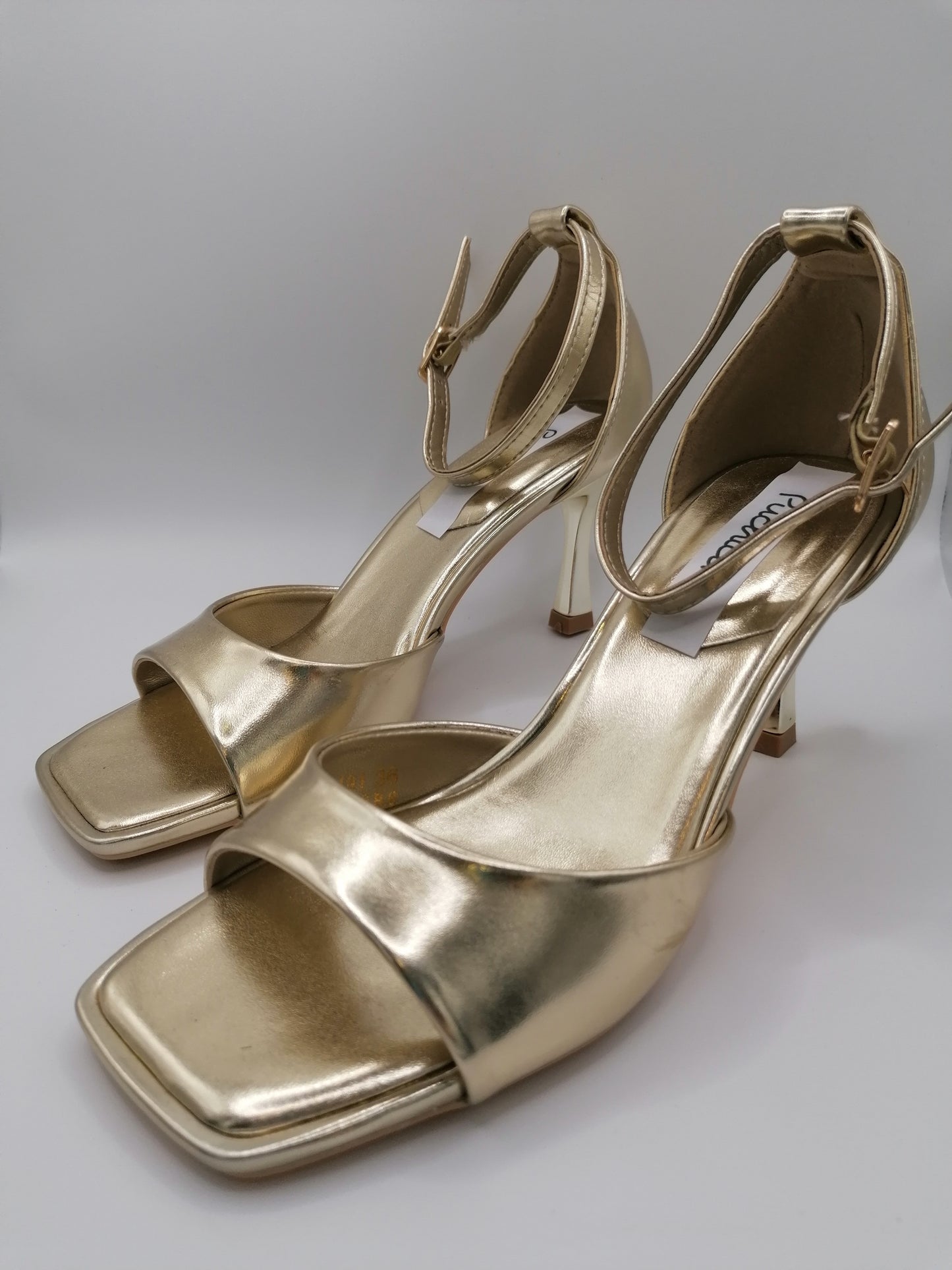 Lety - oro