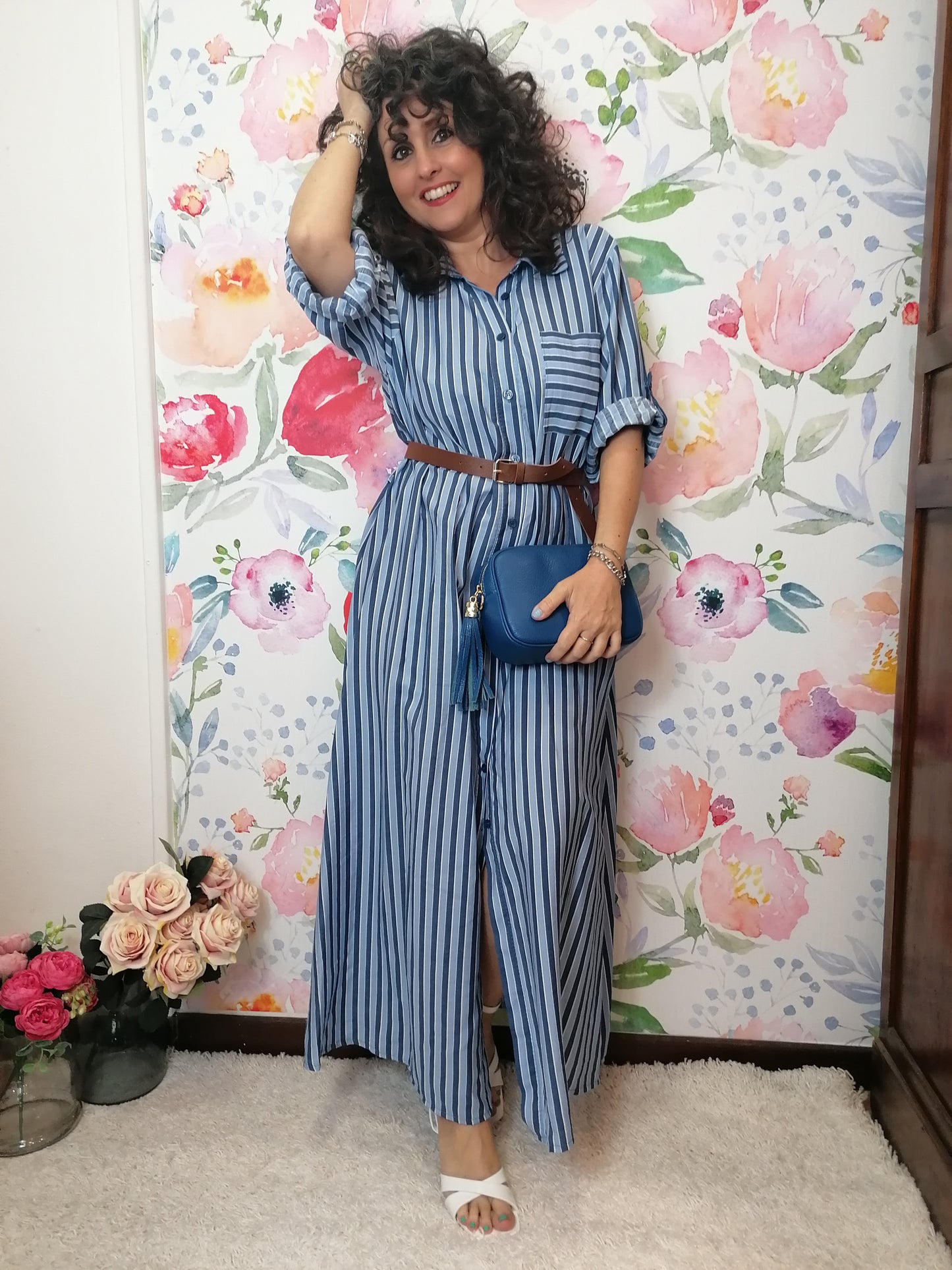 Abito scamiciato a righe blu