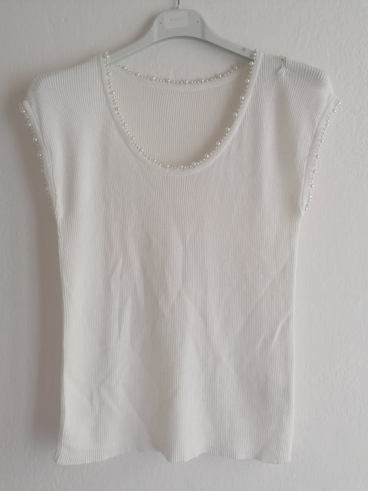 T-shirt riga di perline