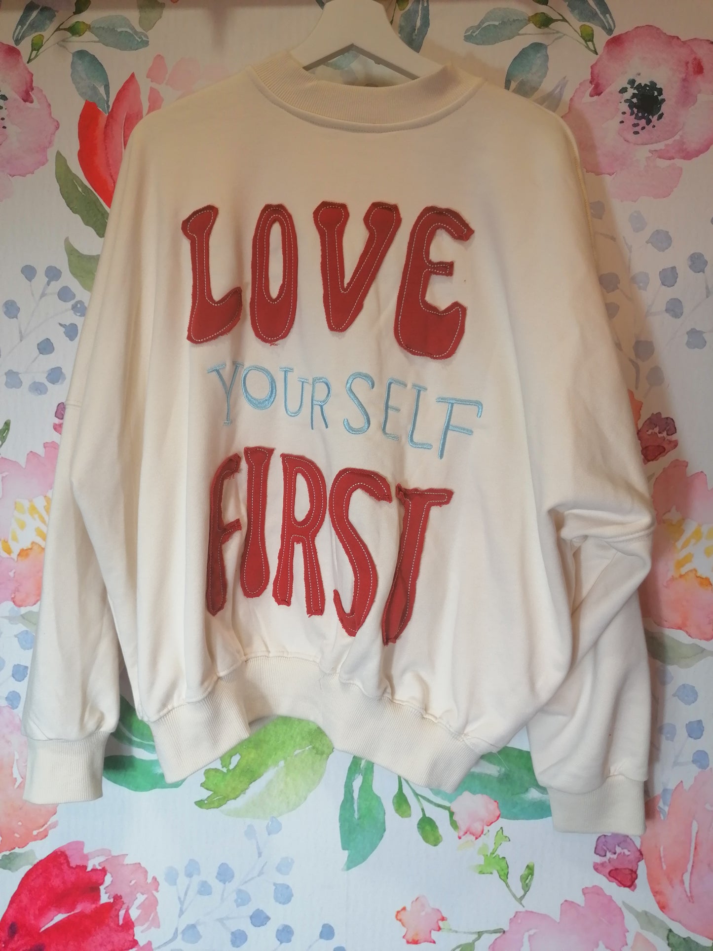 Maxi felpa zip "love your self first"